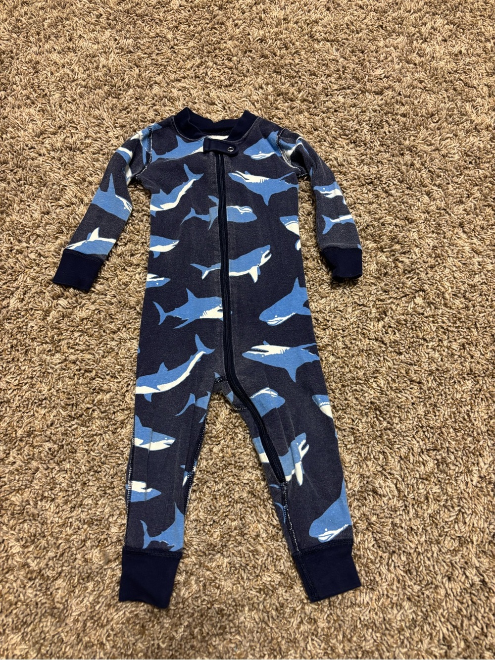 2t hanna Andersson Navy Shark Print One-Piece Pajama